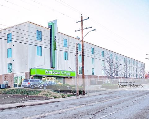 Source URL: https://cdnsc.rentcafe.com/dmslivecafe/3/1081602/1081602-1-3.jpg?width=-1&height=385&quality=80