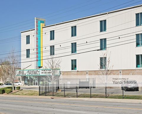 Source URL: https://cdnsc.rentcafe.com/dmslivecafe/3/1081602/1081602-1-4.jpg?width=-1&height=385&quality=80