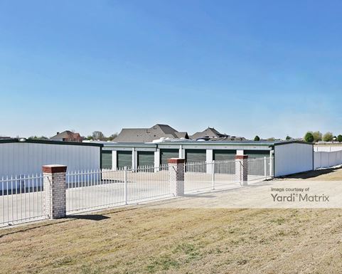 Source URL: https://cdnsc.rentcafe.com/dmslivecafe/3/1081603/1081603-1-3.jpg?width=-1&height=385&quality=80