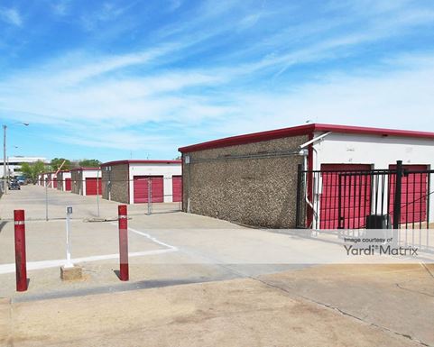 Source URL: https://cdnsc.rentcafe.com/dmslivecafe/3/1081606/1081606-1-3.jpg?width=-1&height=385&quality=80