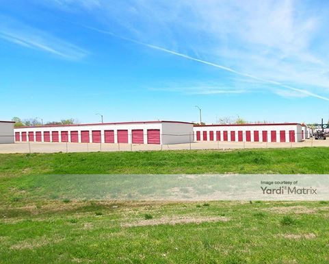 Source URL: https://cdnsc.rentcafe.com/dmslivecafe/3/1081606/1081606-1-5.jpg?width=-1&height=385&quality=80