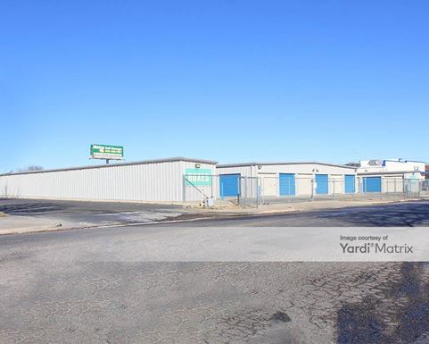 Source URL: https://cdnsc.rentcafe.com/dmslivecafe/3/1081618/1081618-1-3.jpg?width=-1&height=385&quality=80