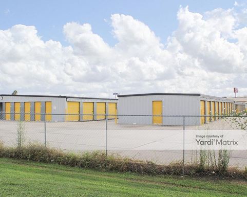 Source URL: https://cdnsc.rentcafe.com/dmslivecafe/3/1081621/1081621-1-3.jpg?width=-1&height=385&quality=80