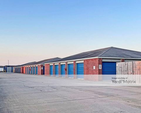 Source URL: https://cdnsc.rentcafe.com/dmslivecafe/3/1081622/1081622-1-2.jpg?width=-1&height=385&quality=80