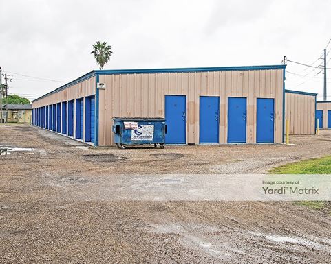 Source URL: https://cdnsc.rentcafe.com/dmslivecafe/3/1081636/1081636-1-4.jpg?width=-1&height=385&quality=80