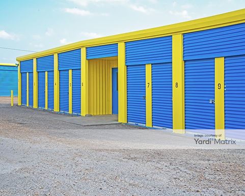 Source URL: https://cdnsc.rentcafe.com/dmslivecafe/3/1081642/1081642-1-3.jpg?width=-1&height=385&quality=80