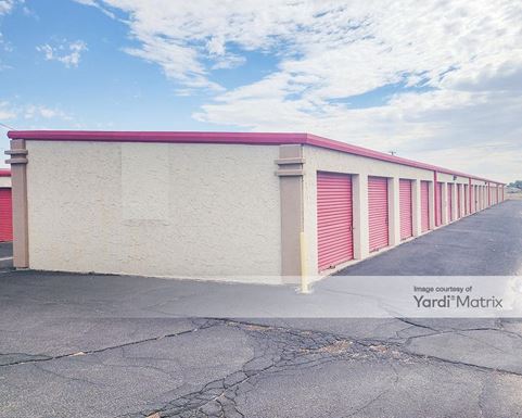 Source URL: https://cdnsc.rentcafe.com/dmslivecafe/3/1081645/1081645-1-4.jpg?width=-1&height=385&quality=80