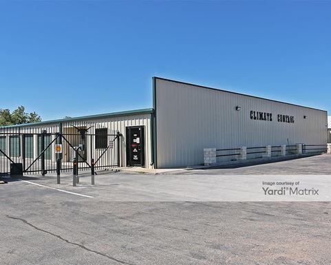 Source URL: https://cdnsc.rentcafe.com/dmslivecafe/3/1081647/1081647-1-2.jpg?width=-1&height=385&quality=80