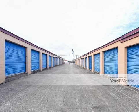 Source URL: https://cdnsc.rentcafe.com/dmslivecafe/3/1081649/1081649-1-2.jpg?width=-1&height=385&quality=80