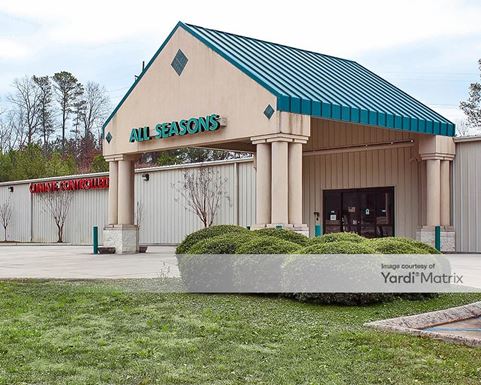 Source URL: https://cdnsc.rentcafe.com/dmslivecafe/3/1081682/1081682-1-4.jpg?width=-1&height=385&quality=80