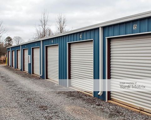 Source URL: https://cdnsc.rentcafe.com/dmslivecafe/3/1081683/1081683-1-5.jpg?width=-1&height=385&quality=80