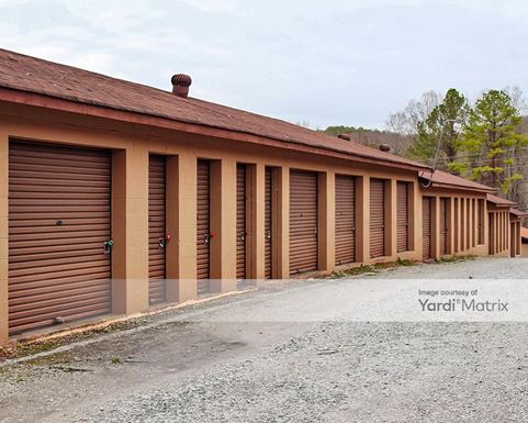 Source URL: https://cdnsc.rentcafe.com/dmslivecafe/3/1081684/1081684-1-2.jpg?width=-1&height=385&quality=80