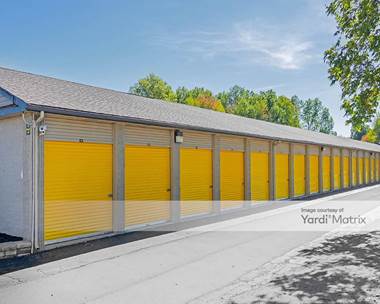 Storage Units for Rent available at 3942 Youngstown Road SE, Warren, OH 44484