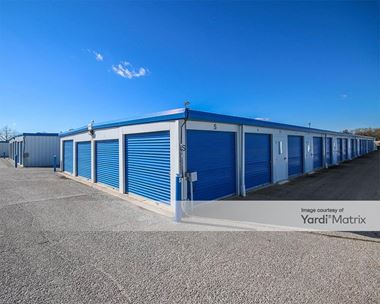 Storage Units for Rent available at 2650 Carlisle Pike, New Oxford, PA 17350
