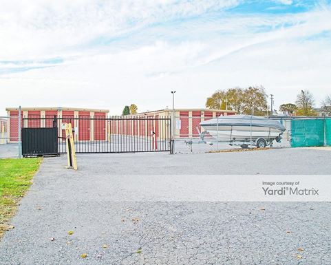 Source URL: https://cdnsc.rentcafe.com/dmslivecafe/3/1081748/1081748-1-4.jpg?width=-1&height=385&quality=80