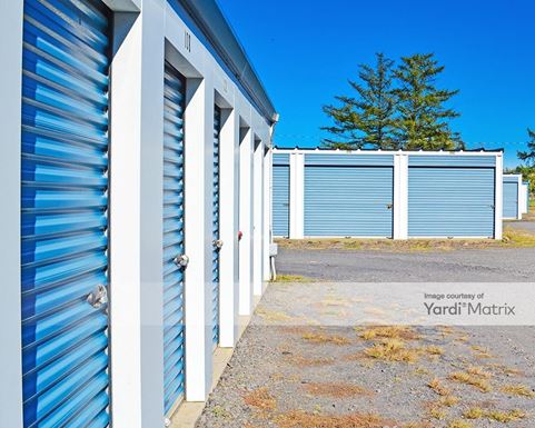 Source URL: https://cdnsc.rentcafe.com/dmslivecafe/3/1081753/1081753-1-4.jpg?width=-1&height=385&quality=80