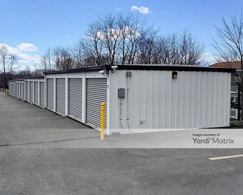 Source URL: https://cdnsc.rentcafe.com/dmslivecafe/3/1081755/1081755-1-3.jpg?width=-1&height=385&quality=80