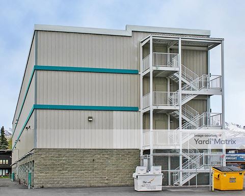 Source URL: https://cdnsc.rentcafe.com/dmslivecafe/3/1081771/1081771-1-4.jpg?width=-1&height=385&quality=80