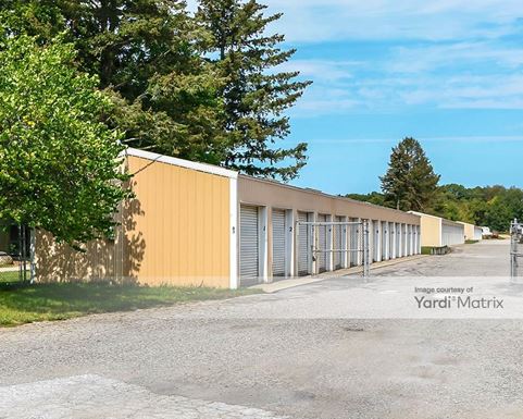 Source URL: https://cdnsc.rentcafe.com/dmslivecafe/3/1081793/1081793-1-4.jpg?width=-1&height=385&quality=80