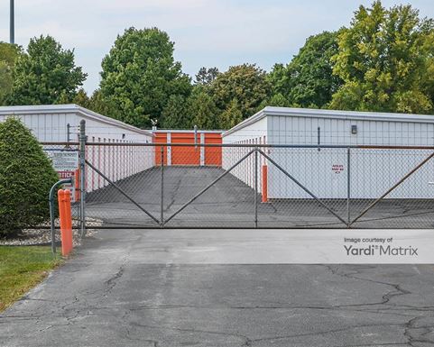 Source URL: https://cdnsc.rentcafe.com/dmslivecafe/3/1081799/1081799-1-4.jpg?width=-1&height=385&quality=80