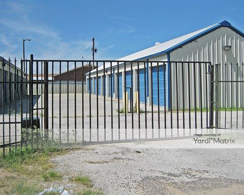 Source URL: https://cdnsc.rentcafe.com/dmslivecafe/3/1081810/1081810-1-3.jpg?width=-1&height=385&quality=80