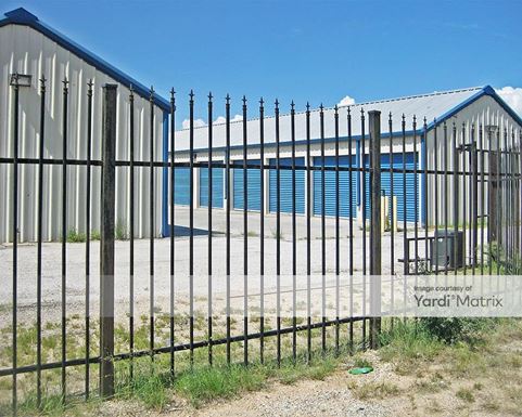 Source URL: https://cdnsc.rentcafe.com/dmslivecafe/3/1081810/1081810-1-5.jpg?width=-1&height=385&quality=80