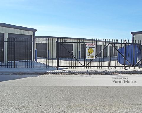 Source URL: https://cdnsc.rentcafe.com/dmslivecafe/3/1081814/1081814-1-3.jpg?width=-1&height=385&quality=80