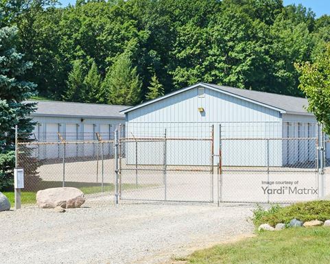 Source URL: https://cdnsc.rentcafe.com/dmslivecafe/3/1081837/1081837-1-4.jpg?width=-1&height=385&quality=80