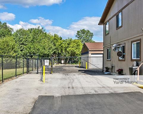 Source URL: https://cdnsc.rentcafe.com/dmslivecafe/3/1081852/1081852-1-4.jpg?width=-1&height=385&quality=80