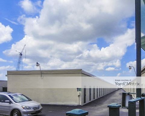 Source URL: https://cdnsc.rentcafe.com/dmslivecafe/3/1081864/1081864-1-3.jpg?width=-1&height=385&quality=80