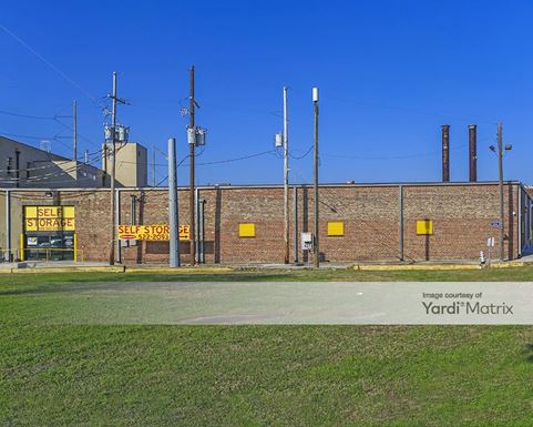 Source URL: https://cdnsc.rentcafe.com/dmslivecafe/3/1081892/1081892-1-2.jpg?width=-1&height=385&quality=80