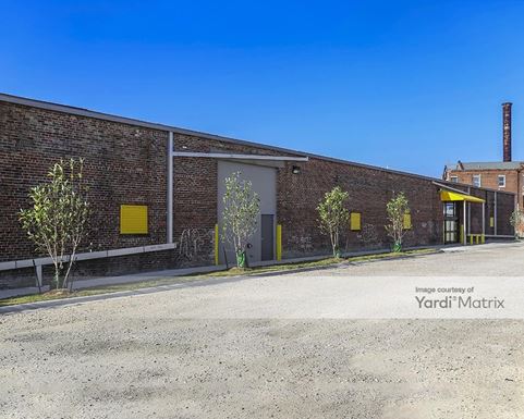 Source URL: https://cdnsc.rentcafe.com/dmslivecafe/3/1081892/1081892-1-4.jpg?width=-1&height=385&quality=80