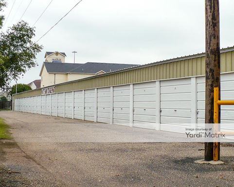 Source URL: https://cdnsc.rentcafe.com/dmslivecafe/3/1081909/1081909-1-3.jpg?width=-1&height=385&quality=80