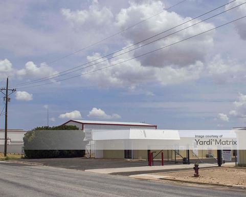 Source URL: https://cdnsc.rentcafe.com/dmslivecafe/3/1081911/1081911-1-2.jpg?width=-1&height=385&quality=80