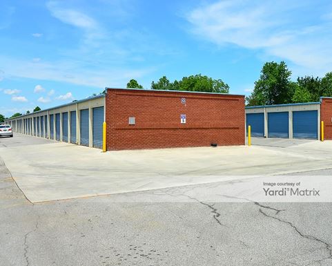 Source URL: https://cdnsc.rentcafe.com/dmslivecafe/3/1081920/1081920-1-2.jpg?width=-1&height=385&quality=80