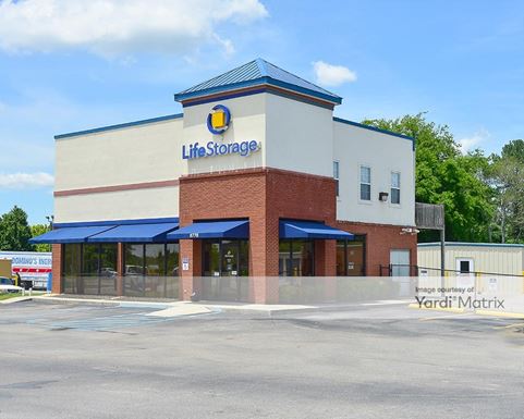 Source URL: https://cdnsc.rentcafe.com/dmslivecafe/3/1081920/1081920-1-3.jpg?width=-1&height=385&quality=80