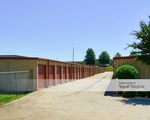 Source URL: https://cdnsc.rentcafe.com/dmslivecafe/3/1081930/1081930-1-3.jpg?width=-1&height=385&quality=80