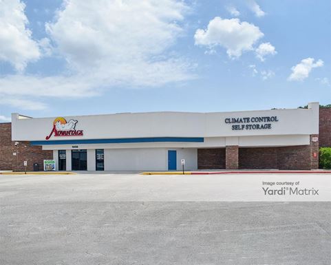 Source URL: https://cdnsc.rentcafe.com/dmslivecafe/3/1081936/1081936-1-3.jpg?width=-1&height=385&quality=80