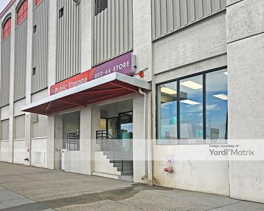 Storage Units for Rent available at 4920 Van Dam Street, Long Island City, NY 11101