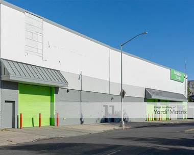 Storage Units for Rent available at 1725 West Farms Road, Bronx, NY 10460