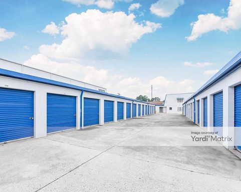 Source URL: https://cdnsc.rentcafe.com/dmslivecafe/3/1081998/1081998-1-2.jpg?width=-1&height=385&quality=80