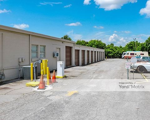 Source URL: https://cdnsc.rentcafe.com/dmslivecafe/3/1082018/1082018-1-4.jpg?width=-1&height=385&quality=80