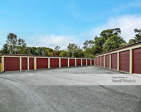 Source URL: https://cdnsc.rentcafe.com/dmslivecafe/3/1082067/1082067-1-5.jpg?width=-1&height=385&quality=80