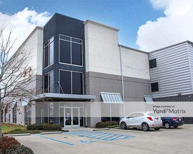 Storage Units for Rent available at 10321 Airline Hwy, Baton Rouge, LA 70816