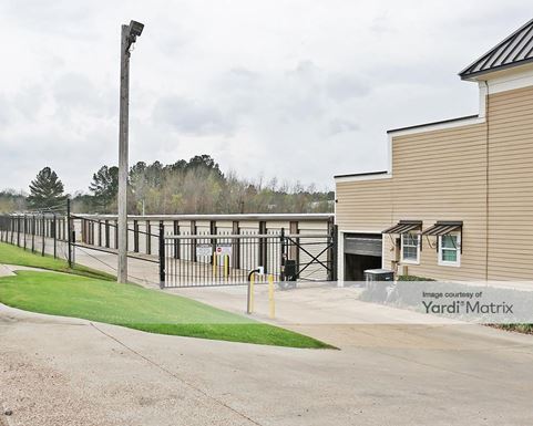 Source URL: https://cdnsc.rentcafe.com/dmslivecafe/3/1082083/1082083-1-3.jpg?width=-1&height=385&quality=80