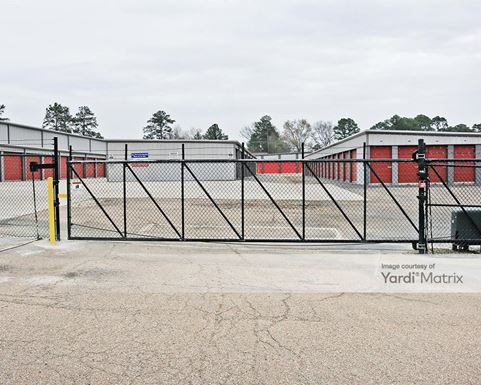 Source URL: https://cdnsc.rentcafe.com/dmslivecafe/3/1082084/1082084-1-2.jpg?width=-1&height=385&quality=80