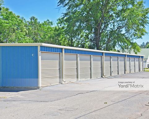 Source URL: https://cdnsc.rentcafe.com/dmslivecafe/3/1082103/1082103-1-5.jpg?width=-1&height=385&quality=80