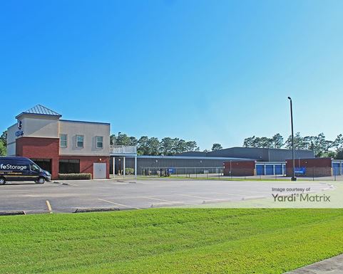 Source URL: https://cdnsc.rentcafe.com/dmslivecafe/3/1082105/1082105-1-2.jpg?width=-1&height=385&quality=80