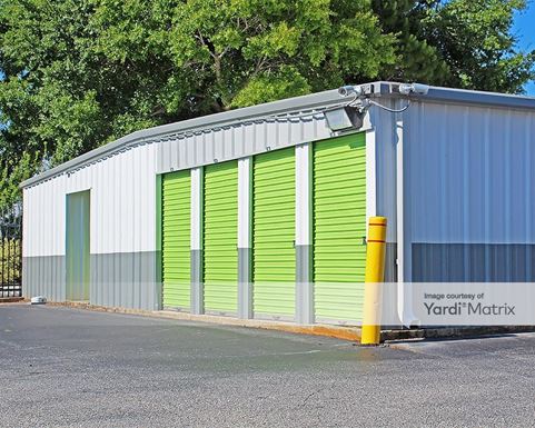 Source URL: https://cdnsc.rentcafe.com/dmslivecafe/3/1082116/1082116-1-4.jpg?width=-1&height=385&quality=80