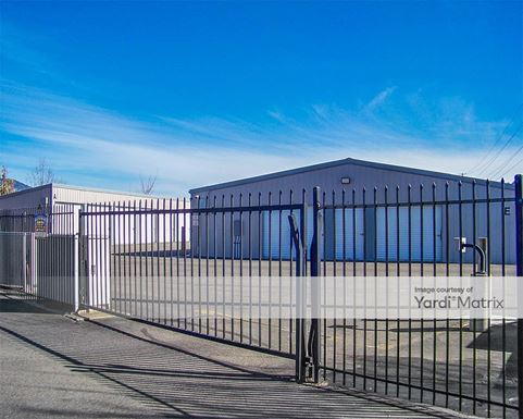 Source URL: https://cdnsc.rentcafe.com/dmslivecafe/3/1082133/1082133-1-4.jpg?width=-1&height=385&quality=80